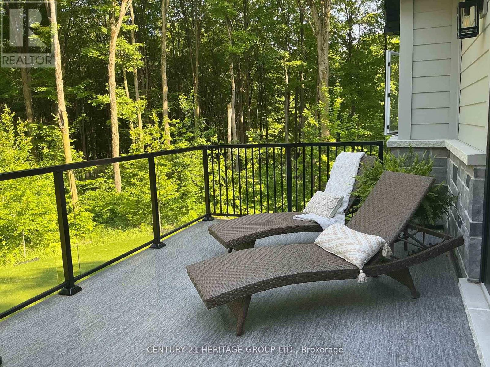 17657 Highway 48, East Gwillimbury, Ontario  L0G 1E0 - Photo 5 - N12431630