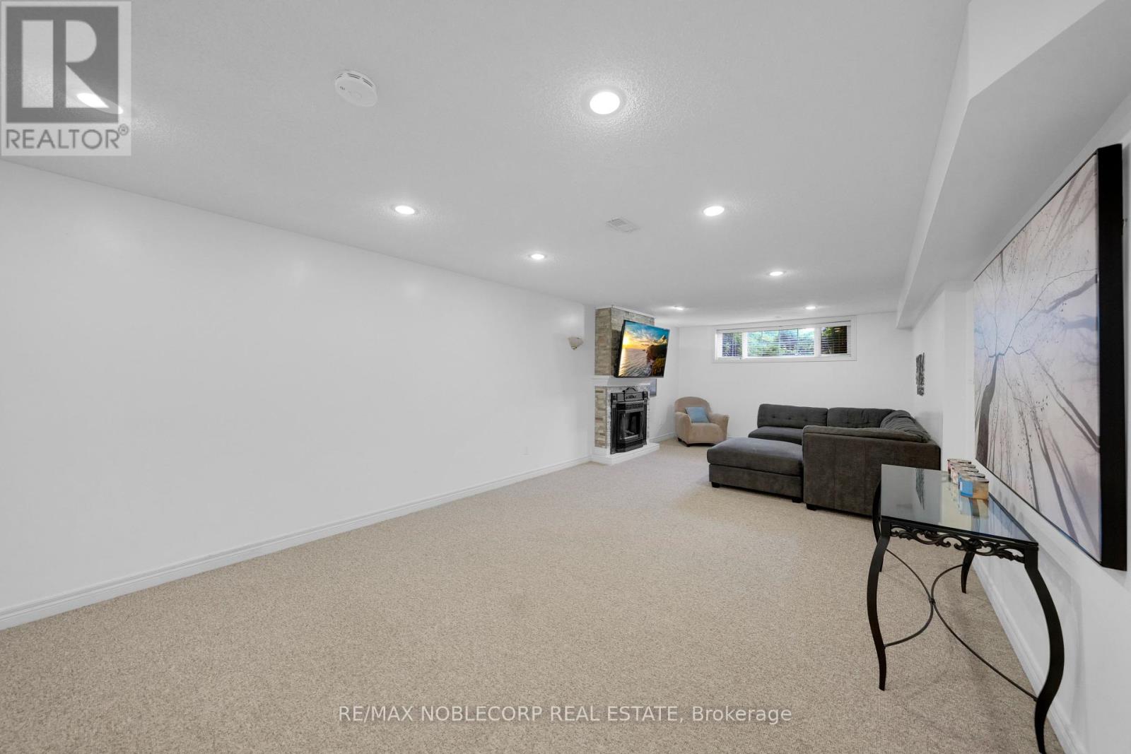 1 Dekker Street, Adjala-Tosorontio, Ontario  L0M 1J0 - Photo 31 - N12431661