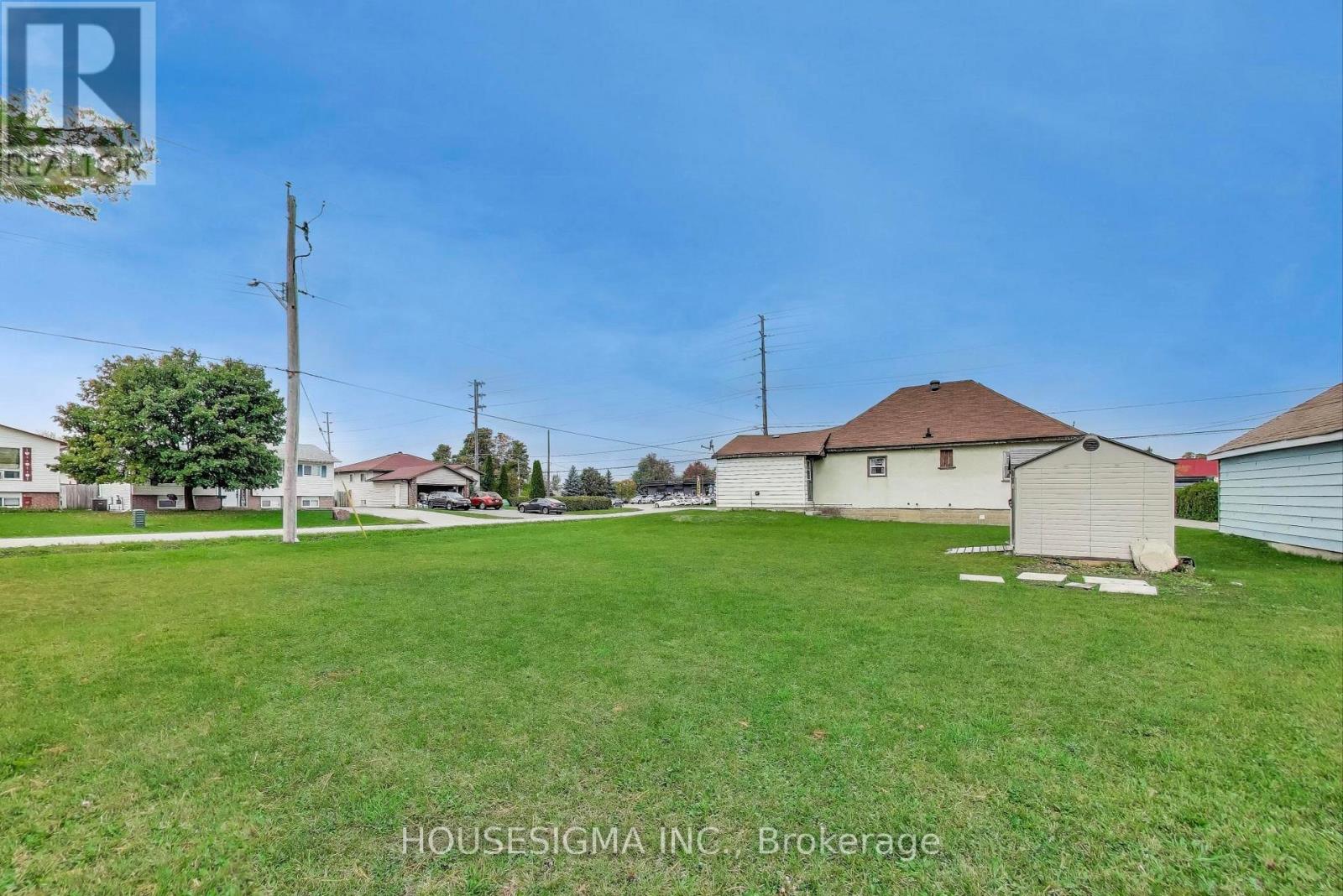 51 James Street E, Orillia, Ontario  L3V 1L3 - Photo 17 - S12431697