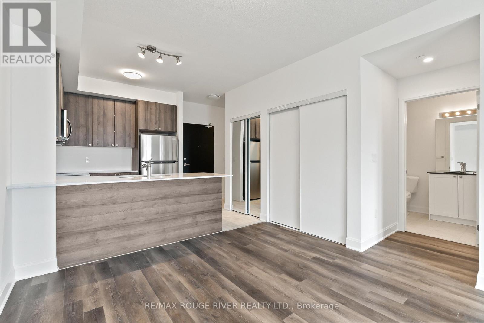 117 - 50 Lakebreeze Drive, Clarington, Ontario  L1B 0V9 - Photo 12 - E12431732