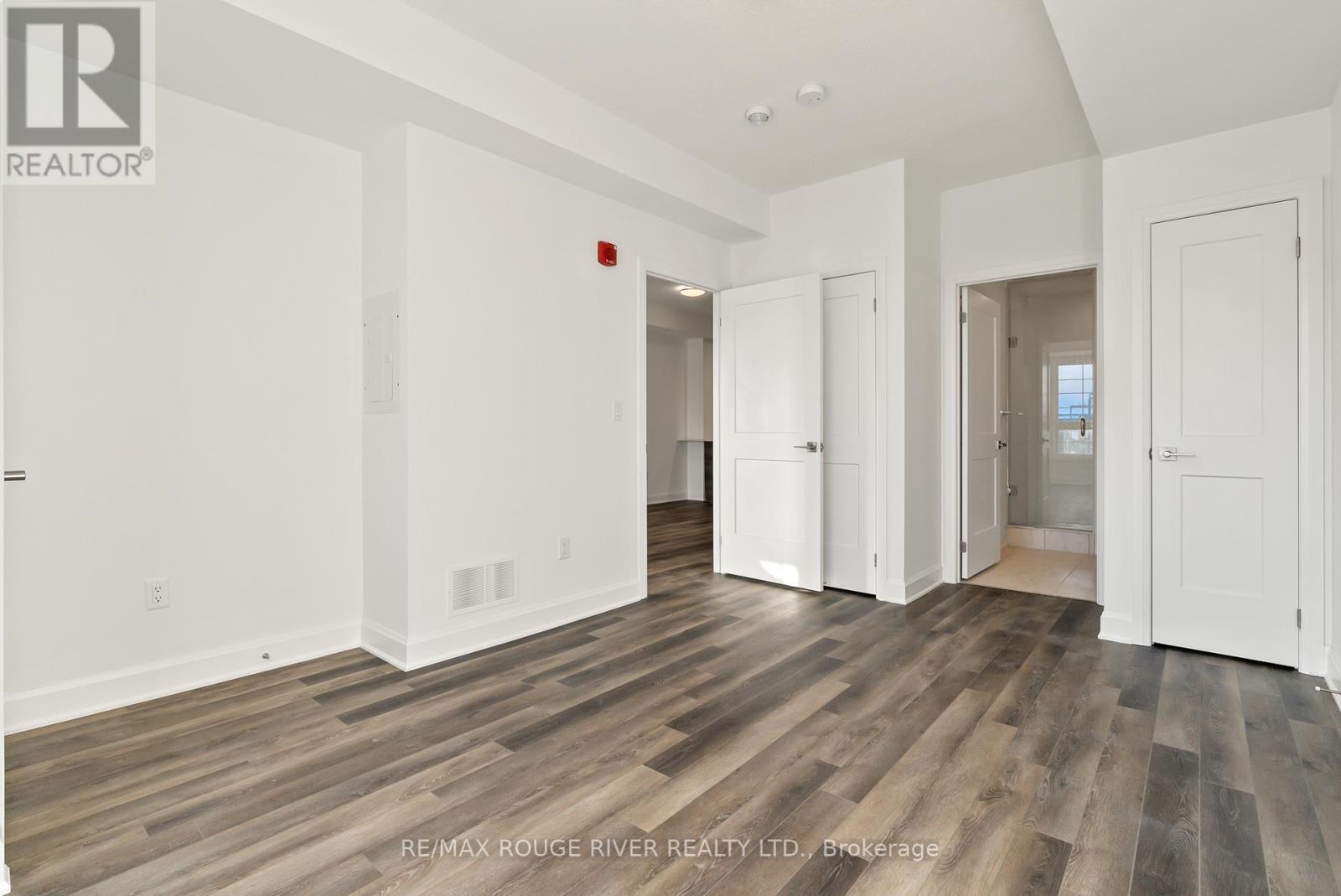 117 - 50 Lakebreeze Drive, Clarington, Ontario  L1B 0V9 - Photo 22 - E12431732