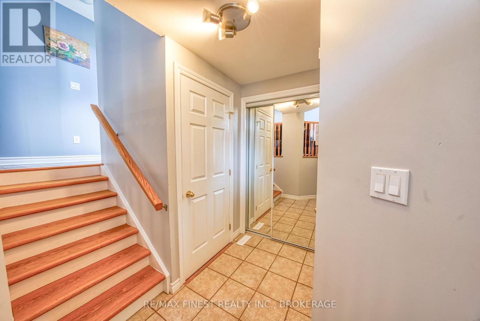 938 Lombardy Street, Kingston, Ontario  K7M 9C2 - Photo 4 - X12431801