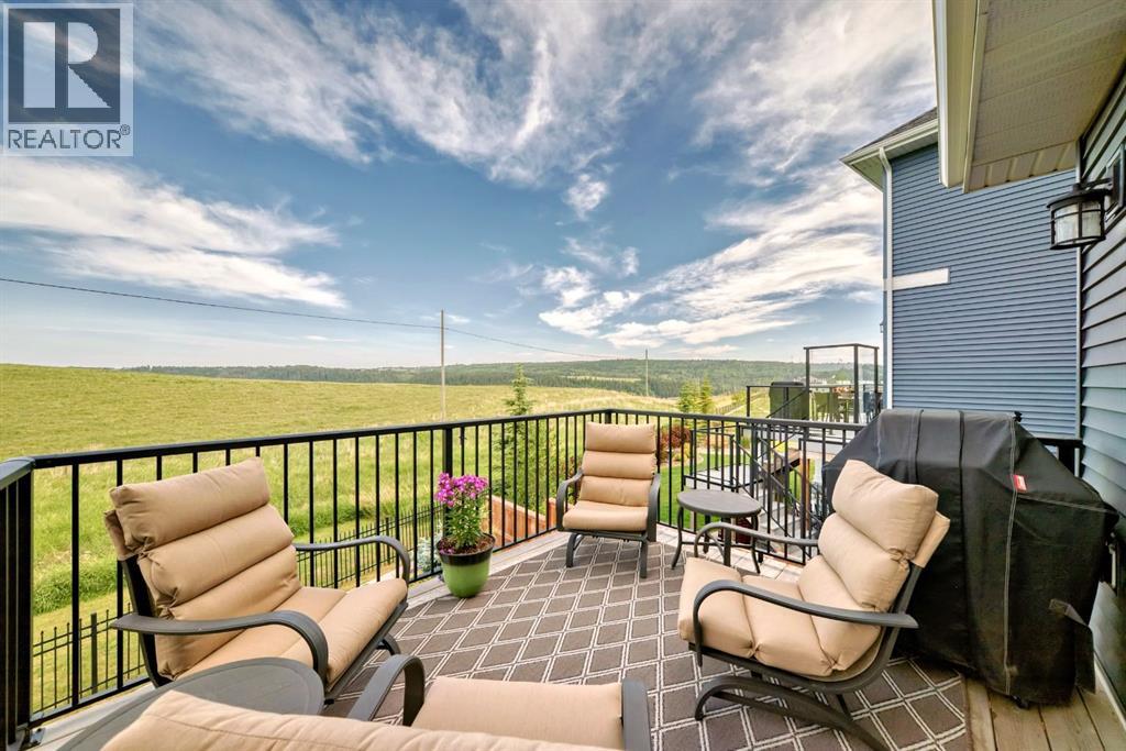 144 Sundown View, Cochrane, Alberta  T4C 2N9 - Photo 10 - A2238117