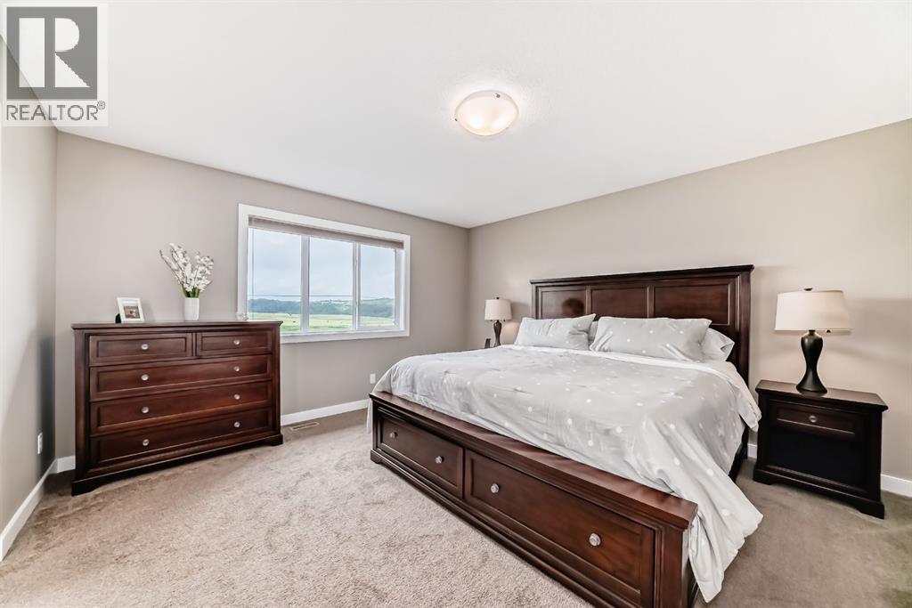 144 Sundown View, Cochrane, Alberta  T4C 2N9 - Photo 20 - A2238117