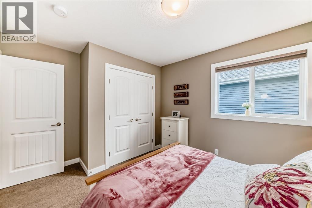 144 Sundown View, Cochrane, Alberta  T4C 2N9 - Photo 28 - A2238117