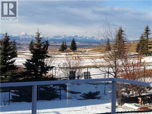 6 Gleneagles Close, Cochrane, Alberta  T4C 1N7 - Photo 3 - A2242152