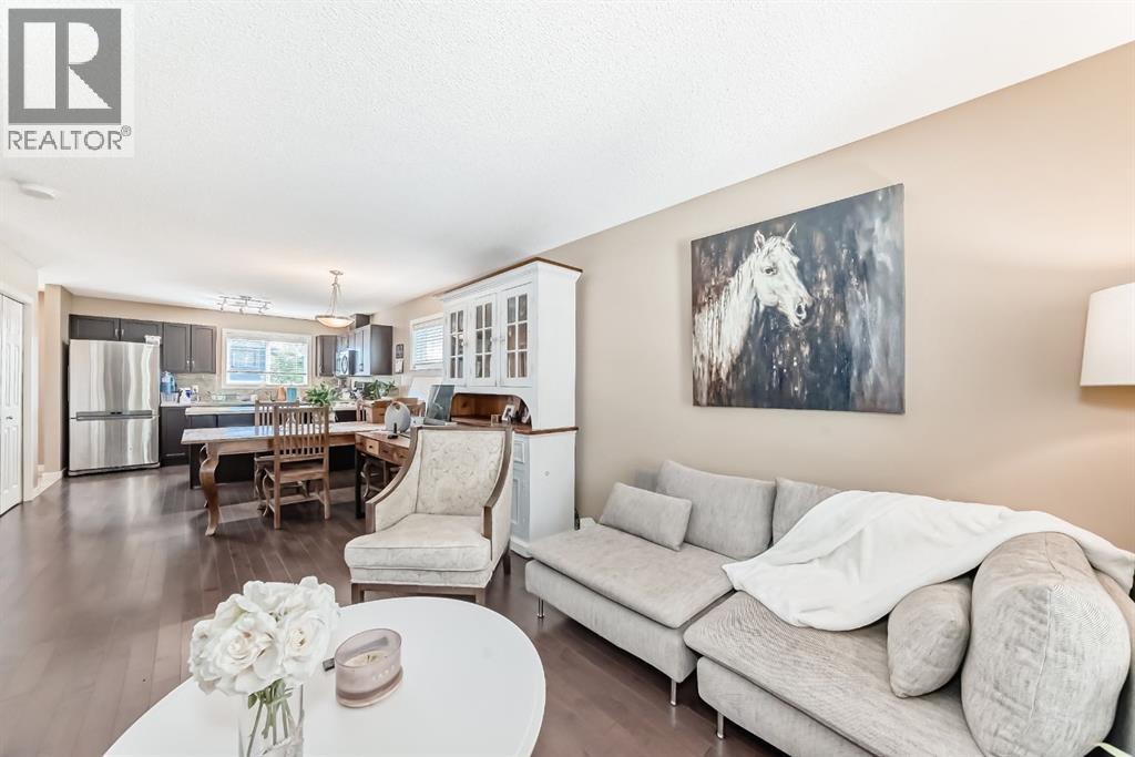 44 Sunset Road, Cochrane, Alberta  T4C 0H4 - Photo 12 - A2244245