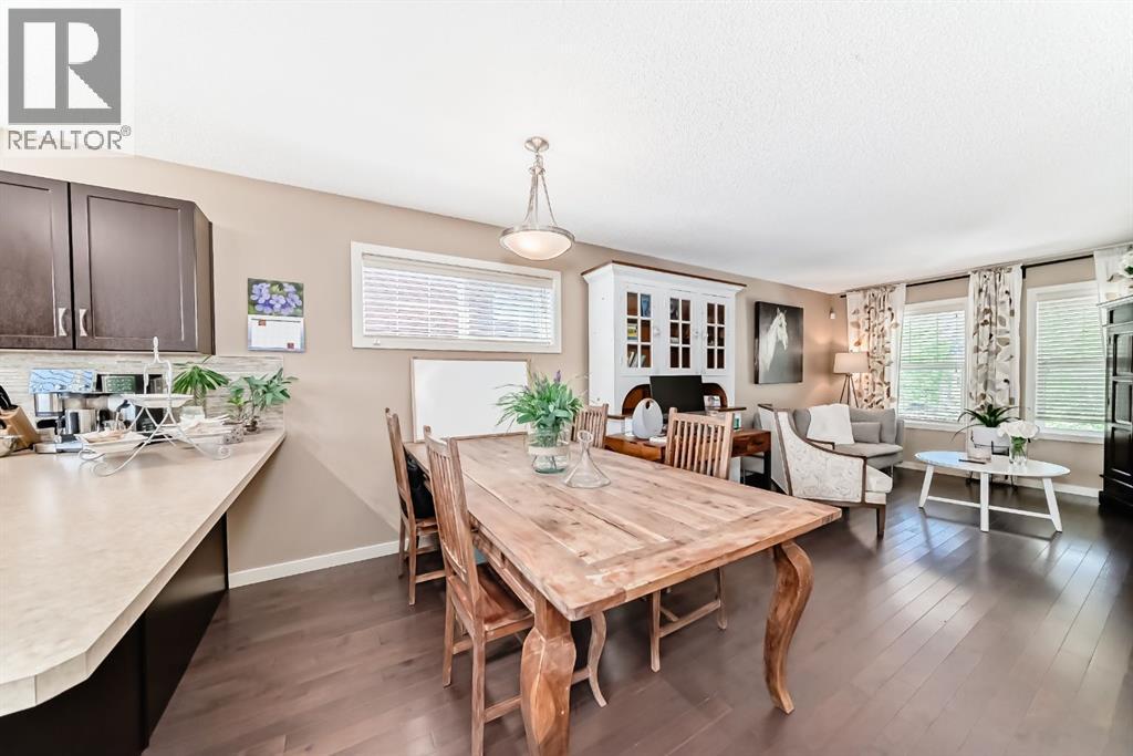 44 Sunset Road, Cochrane, Alberta  T4C 0H4 - Photo 9 - A2244245