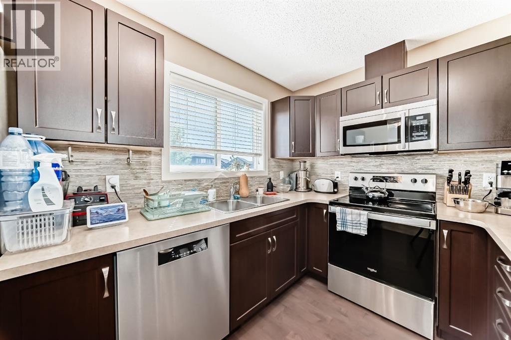 44 Sunset Road, Cochrane, Alberta  T4C 0H4 - Photo 7 - A2244245