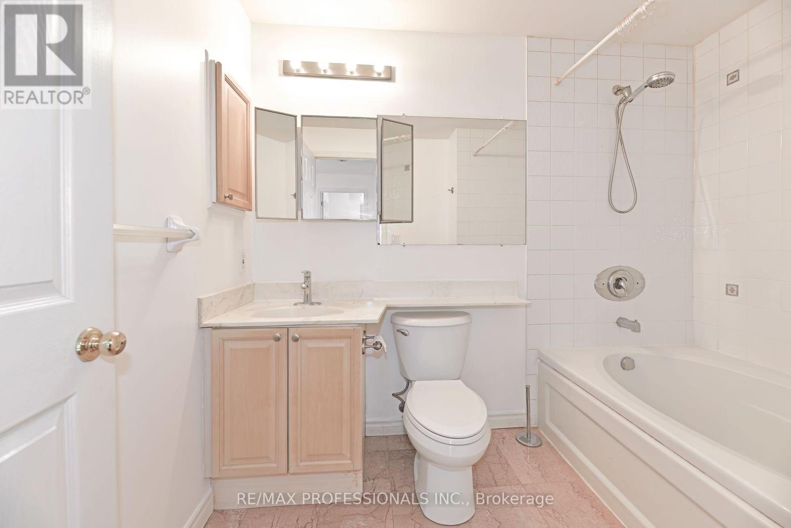 205 - 935 Royal York Road, Toronto, Ontario  M8Y 4H1 - Photo 14 - W12431606