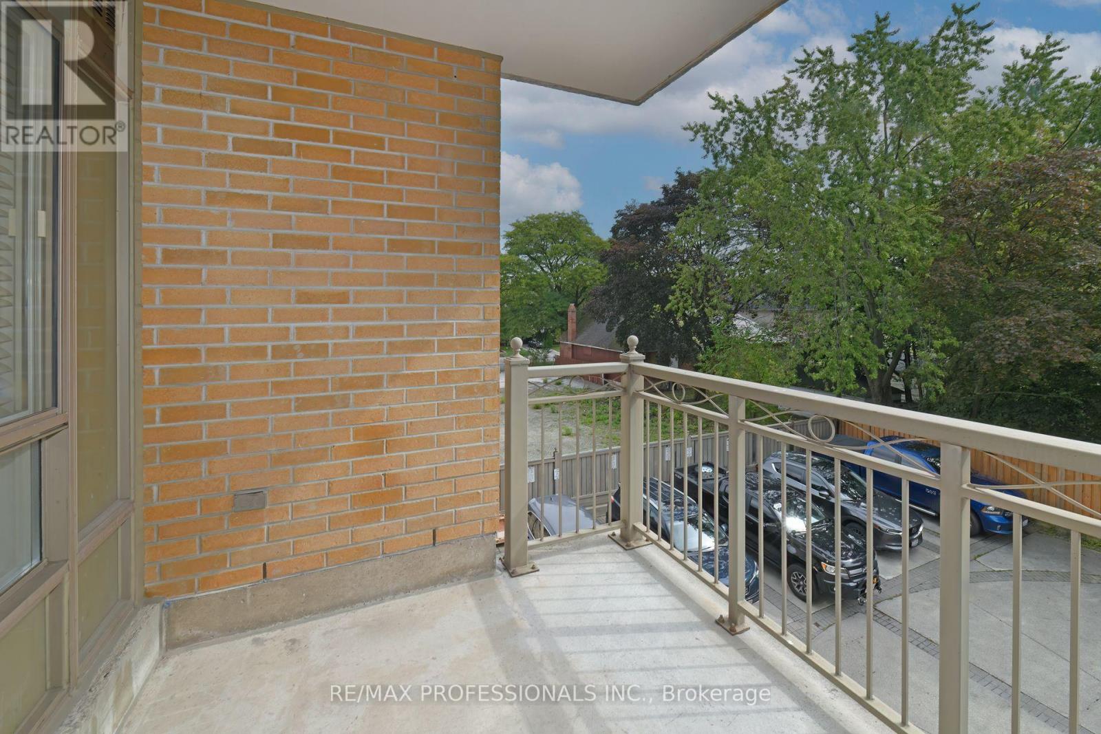205 - 935 Royal York Road, Toronto, Ontario  M8Y 4H1 - Photo 16 - W12431606
