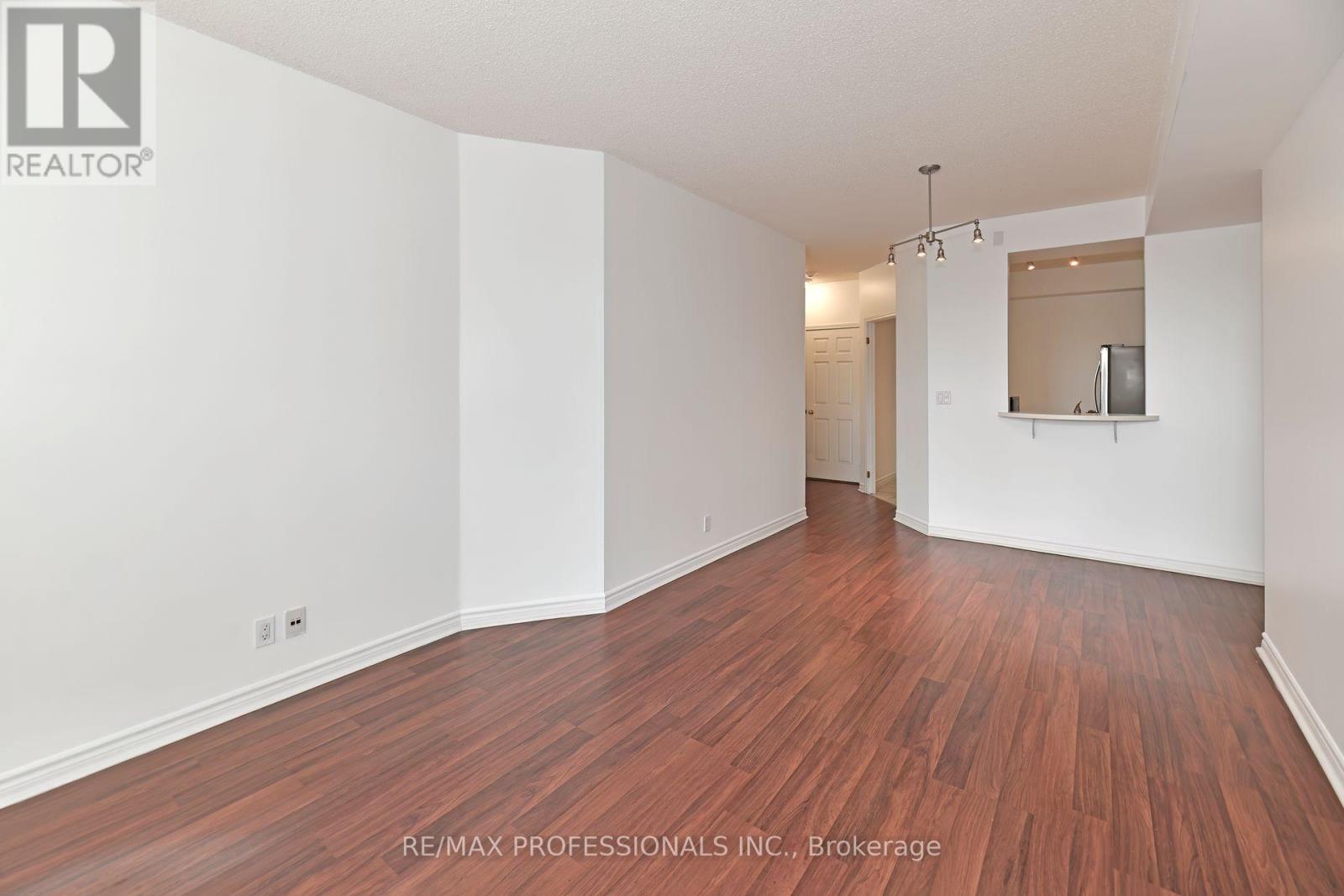 205 - 935 Royal York Road, Toronto, Ontario  M8Y 4H1 - Photo 7 - W12431606