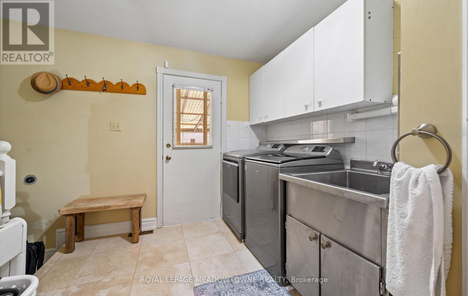 36 Shadywood Road, Brampton, Ontario  L6Z 4M1 - Photo 21 - W12431610
