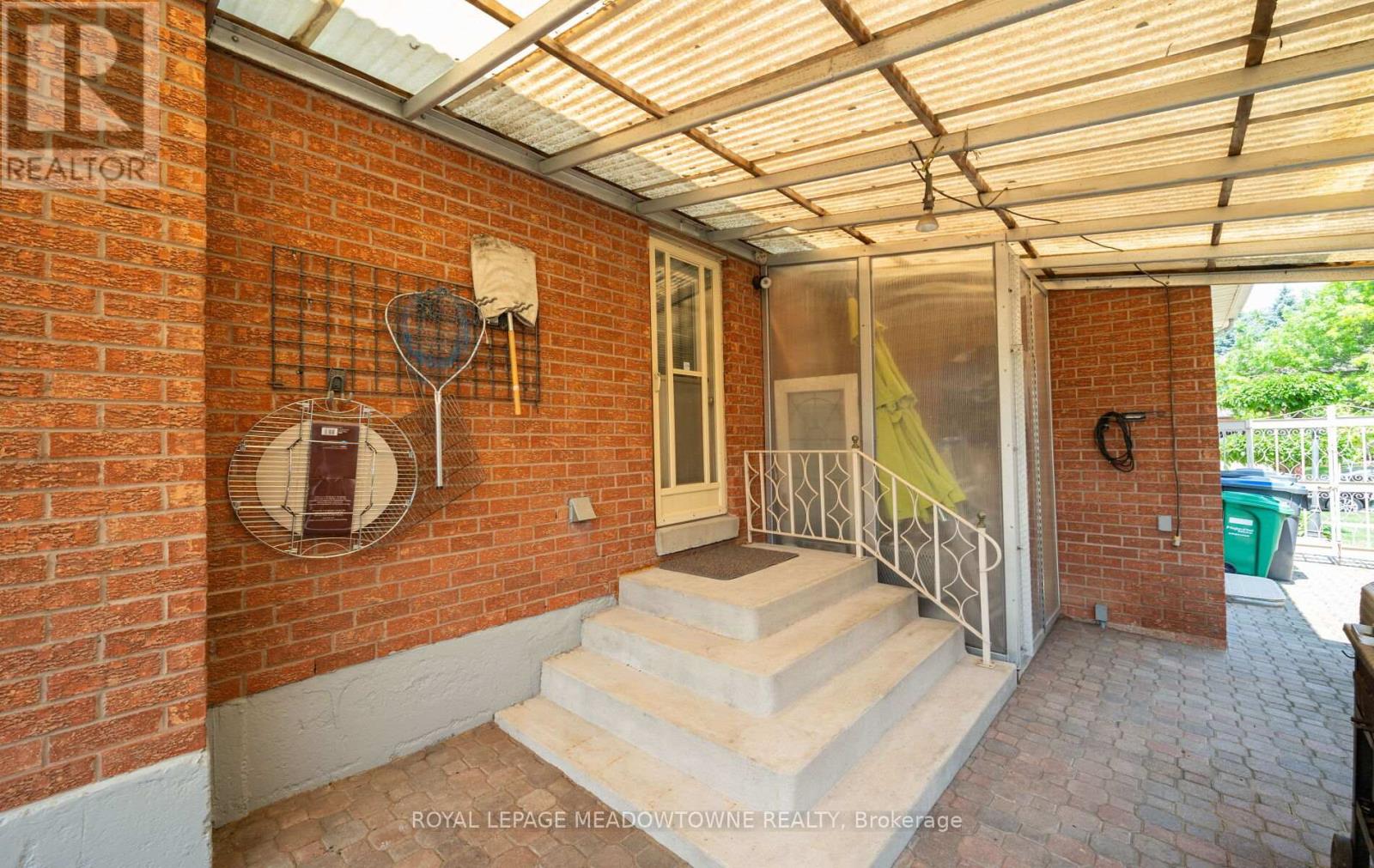 36 Shadywood Road, Brampton, Ontario  L6Z 4M1 - Photo 44 - W12431610