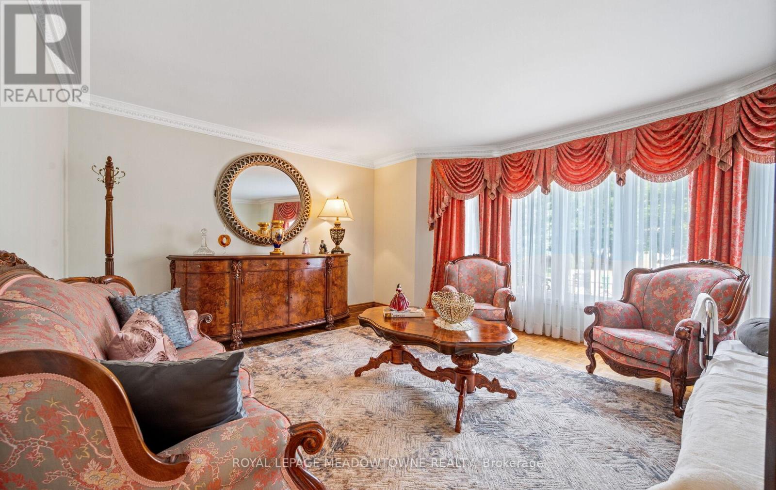 36 Shadywood Road, Brampton, Ontario  L6Z 4M1 - Photo 9 - W12431610