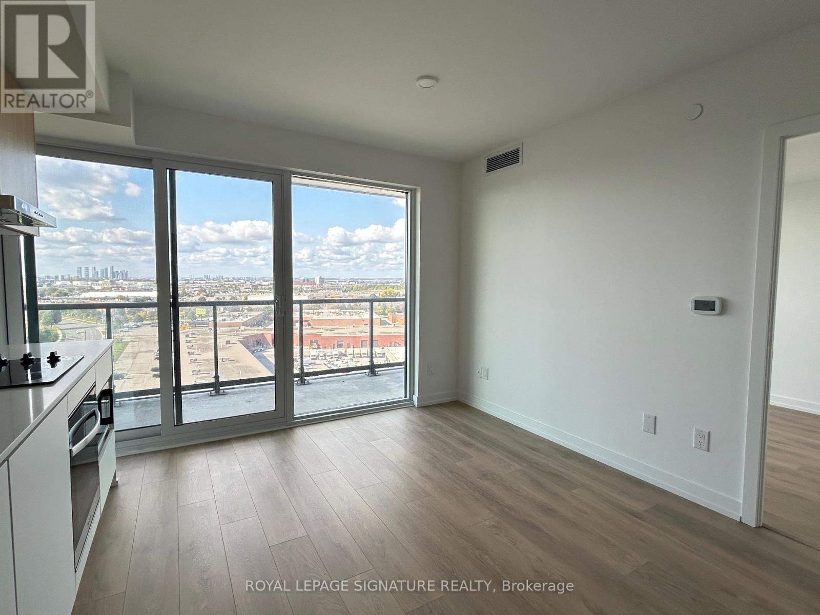 1227 - 1100 Sheppard Avenue W, Toronto, Ontario  M3K 0E4 - Photo 5 - W12431620