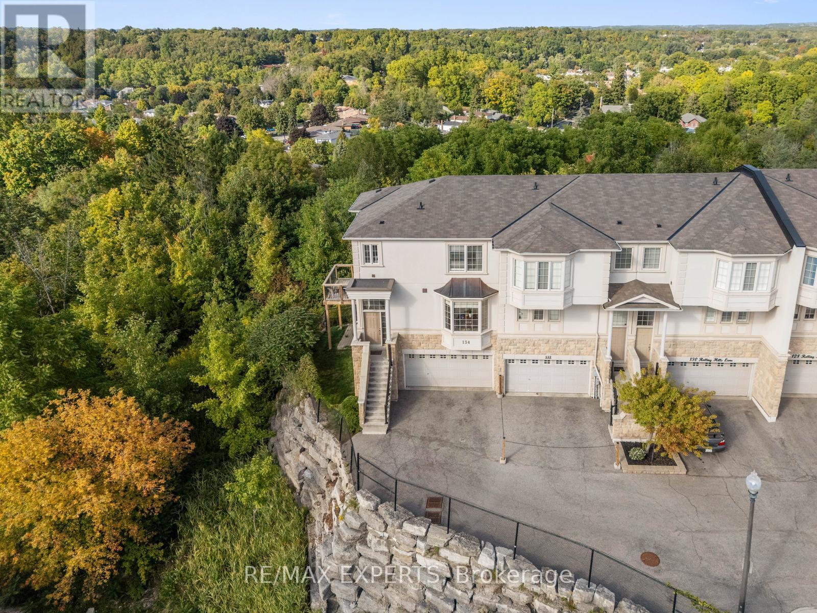 134 Rolling Hills Lane, Caledon, Ontario  L7E 4E1 - Photo 1 - W12431624