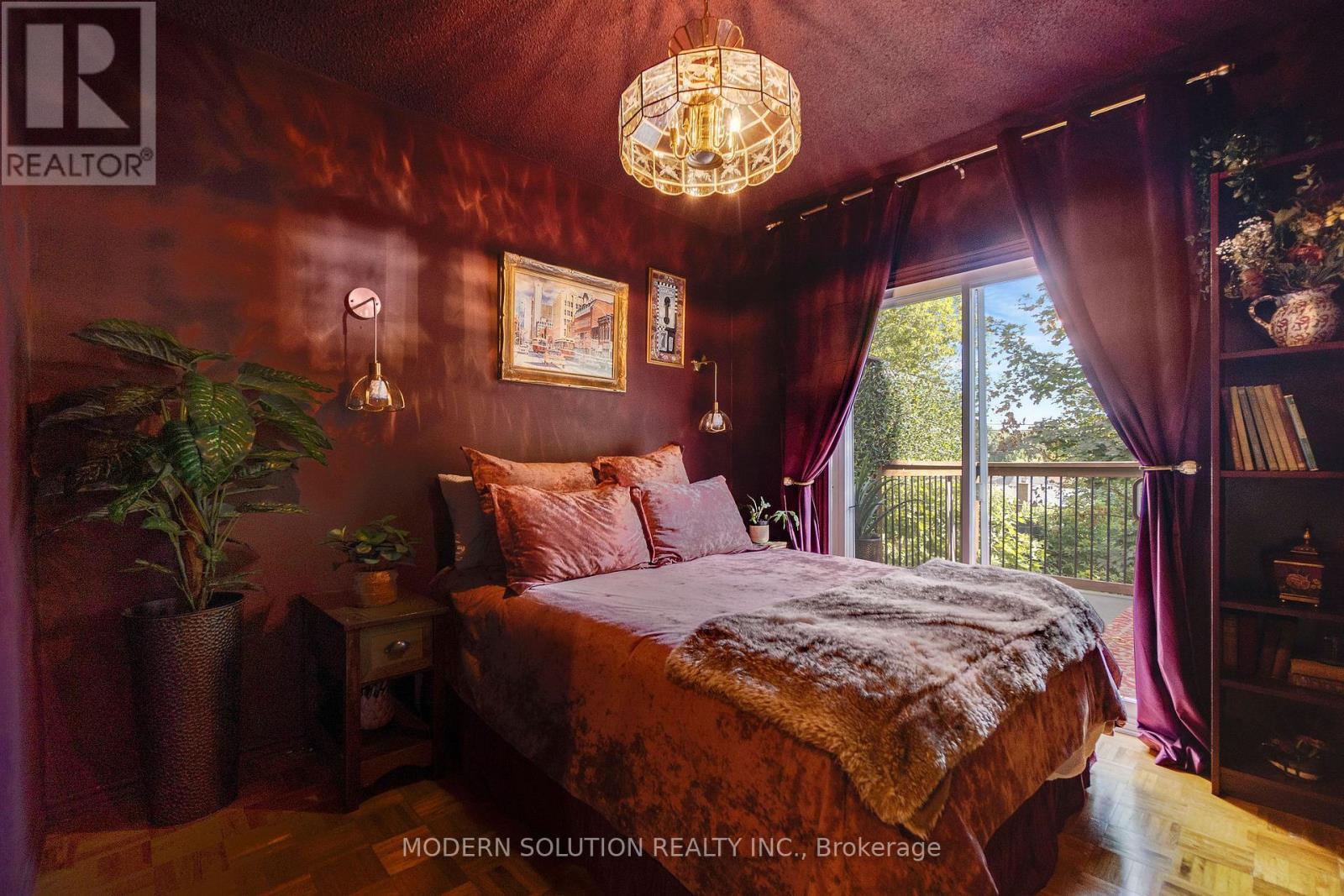 5a Dynevor Road, Toronto, Ontario  M6E 3W7 - Photo 22 - W12431639