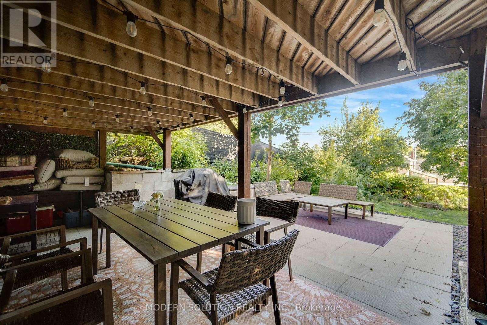5a Dynevor Road, Toronto, Ontario  M6E 3W7 - Photo 35 - W12431639