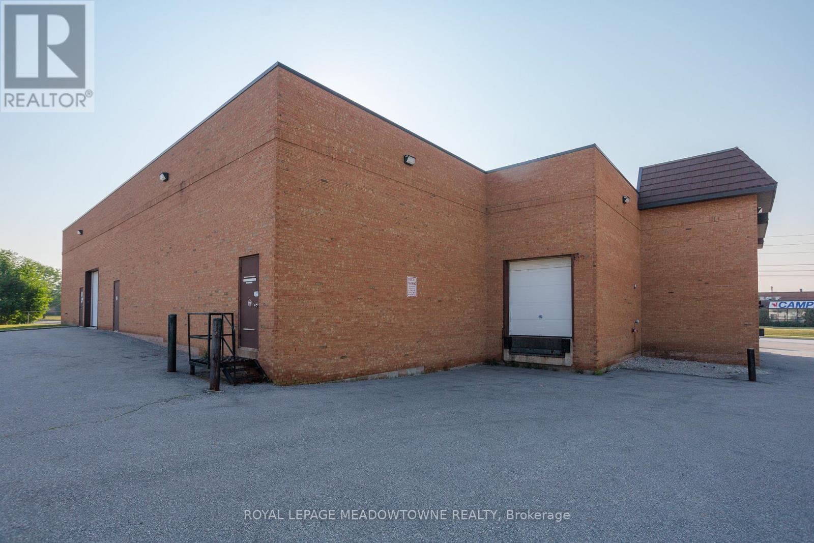 3565 Nashua Drive, Mississauga, Ontario  L4V 1R1 - Photo 14 - W12431657