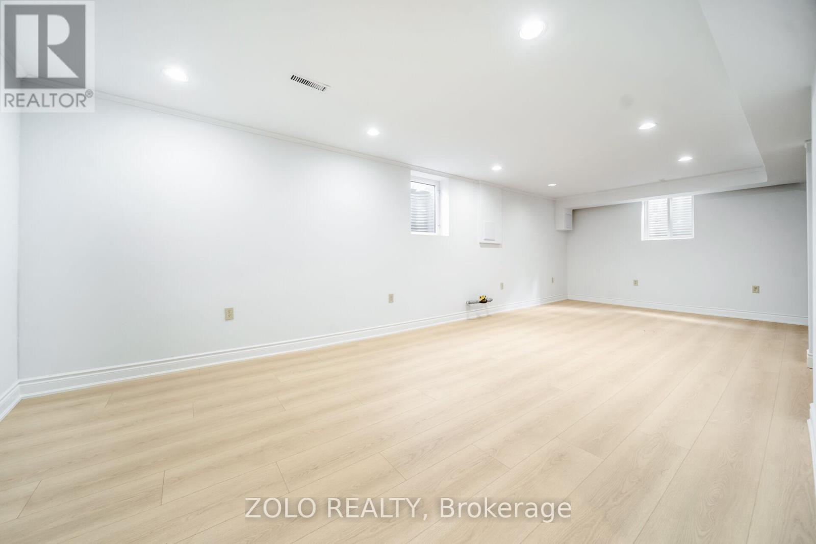 13 Ivan Avenue, Caledon, Ontario  L7C 1G1 - Photo 19 - W12431690