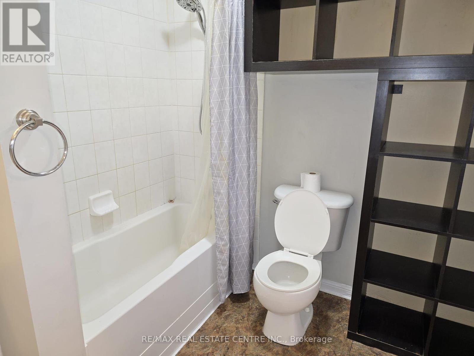 1159 Riddell Crescent, Milton, Ontario  L9T 6Y1 - Photo 23 - W12428737