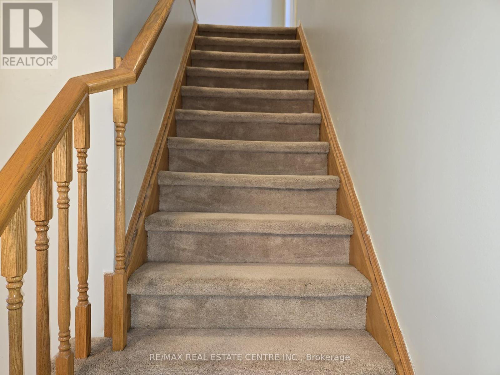 1159 Riddell Crescent, Milton, Ontario  L9T 6Y1 - Photo 18 - W12428737