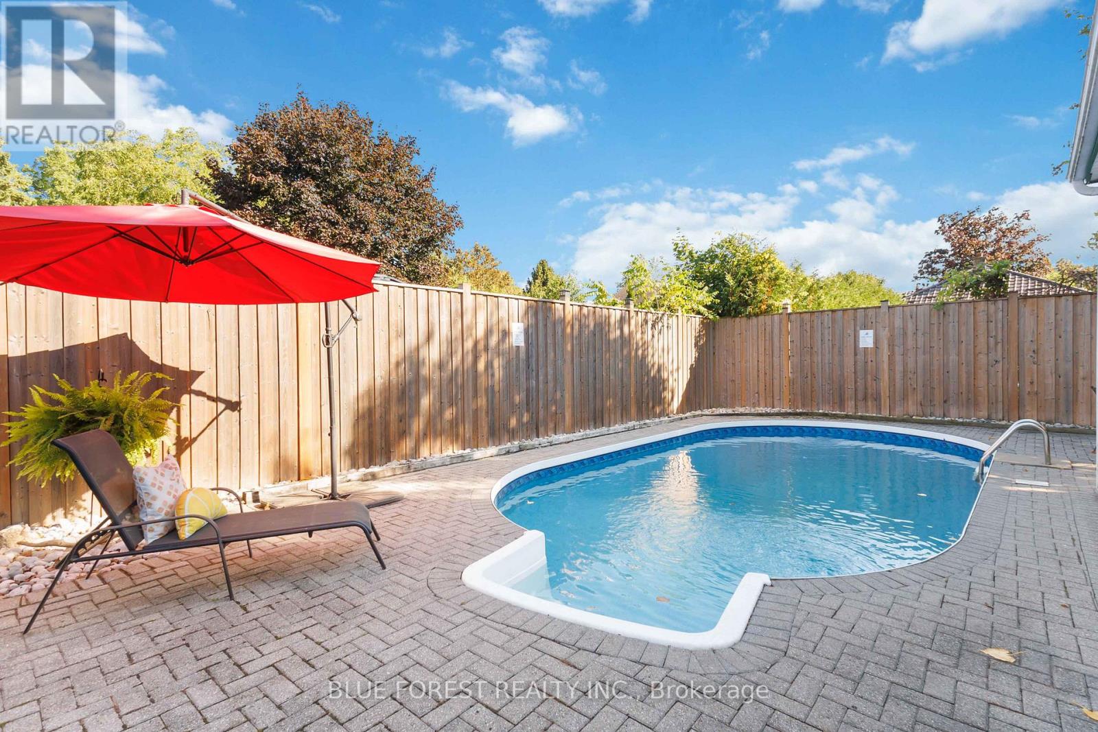 49 Raywood Avenue, London South, Ontario  N6C 1Y6 - Photo 2 - X12431718
