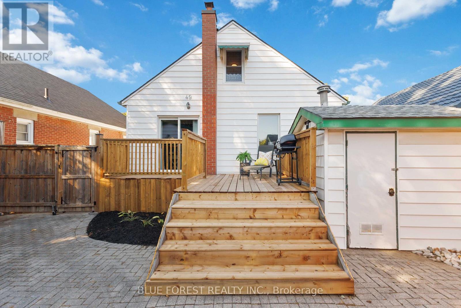 49 Raywood Avenue, London South, Ontario  N6C 1Y6 - Photo 43 - X12431718