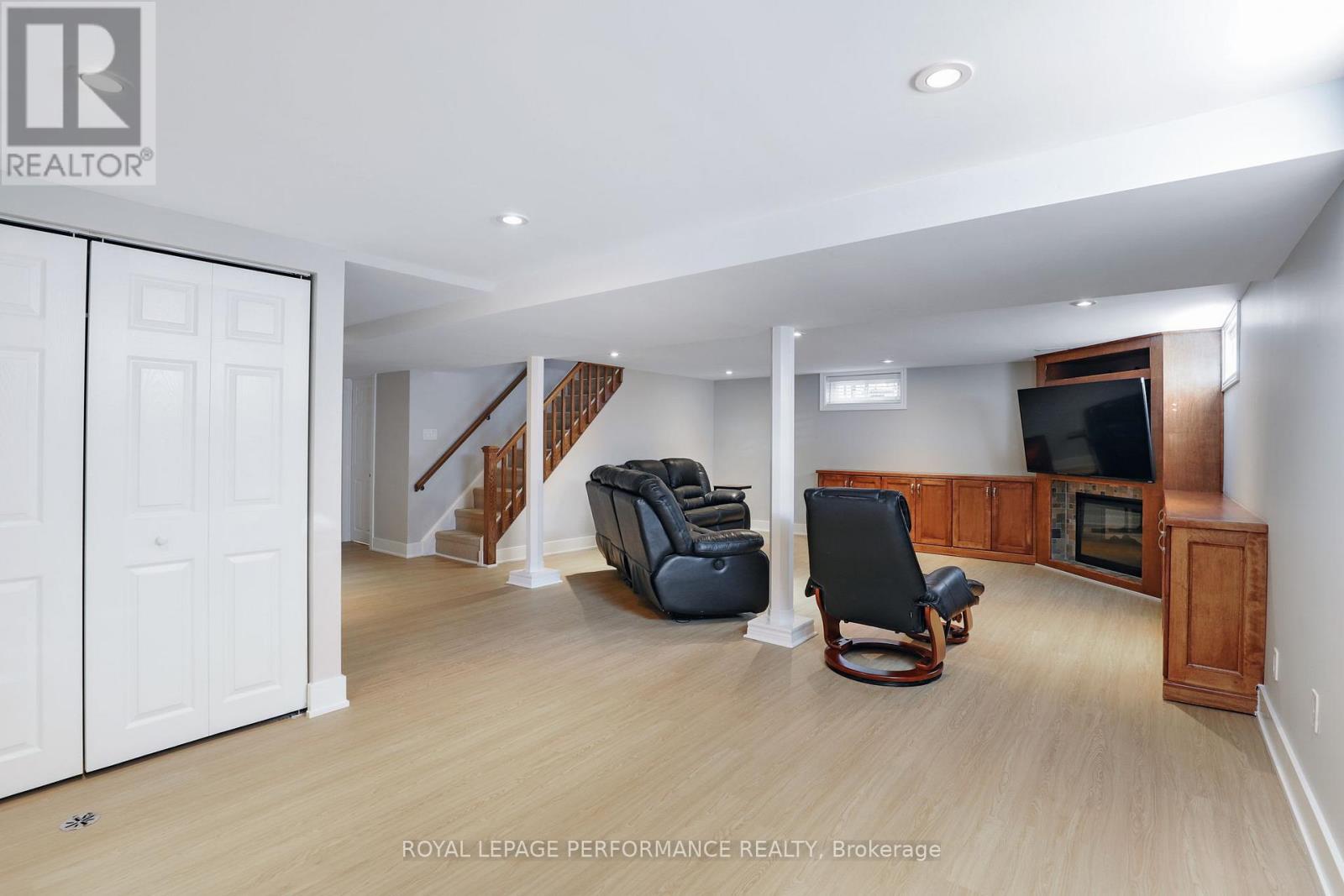 1347 Highgate Road, Ottawa, Ontario  K2C 2Y5 - Photo 26 - X12431742