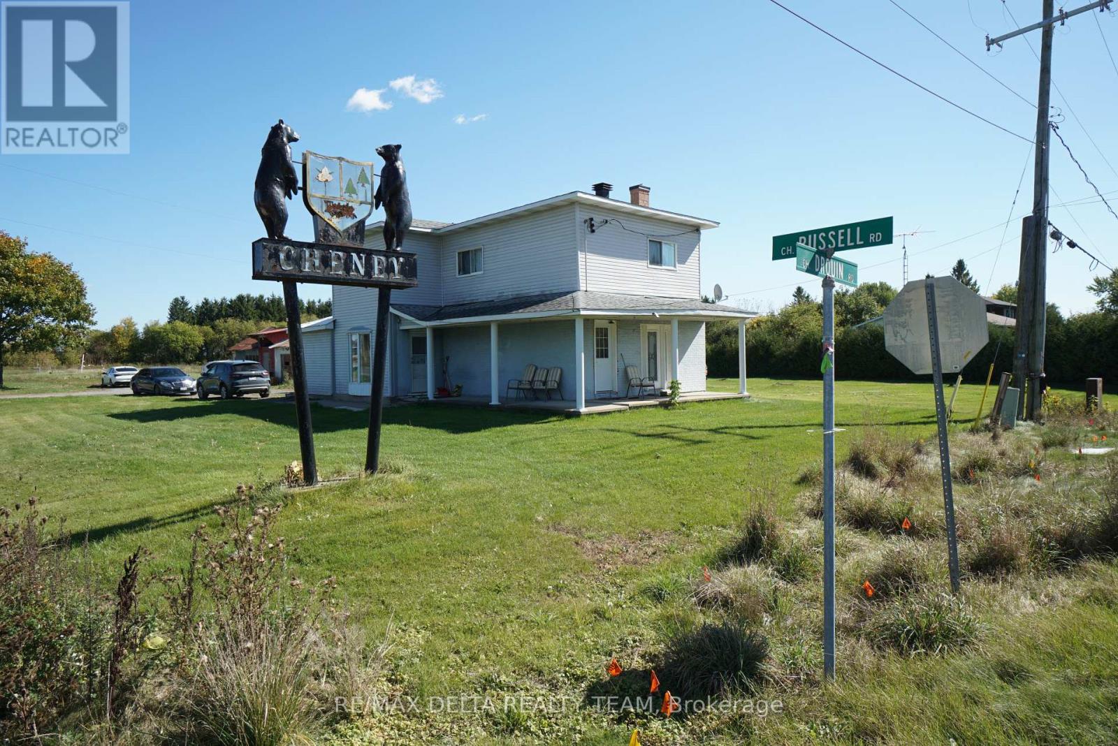 Upper Level - 612 Russell Road, Clarence-Rockland, Ontario  K0A 2A0 - Photo 5 - X12431788