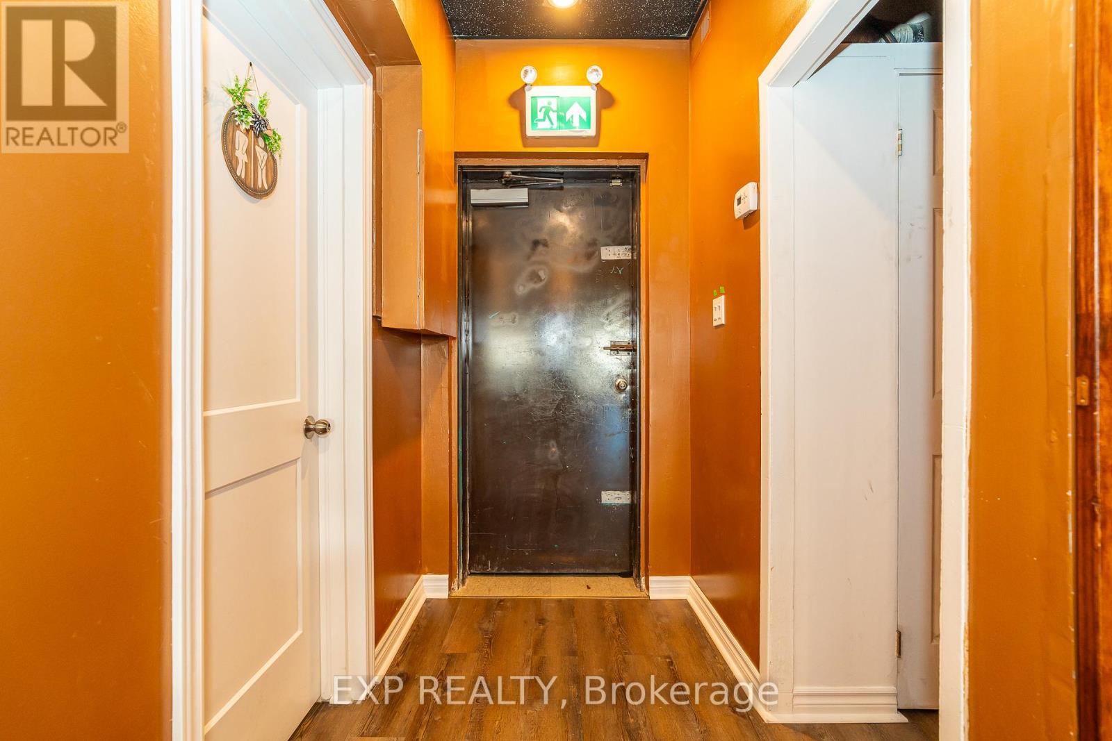 304-306 Preston Street, Ottawa, Ontario  K1R 7R6 - Photo 15 - X12431797