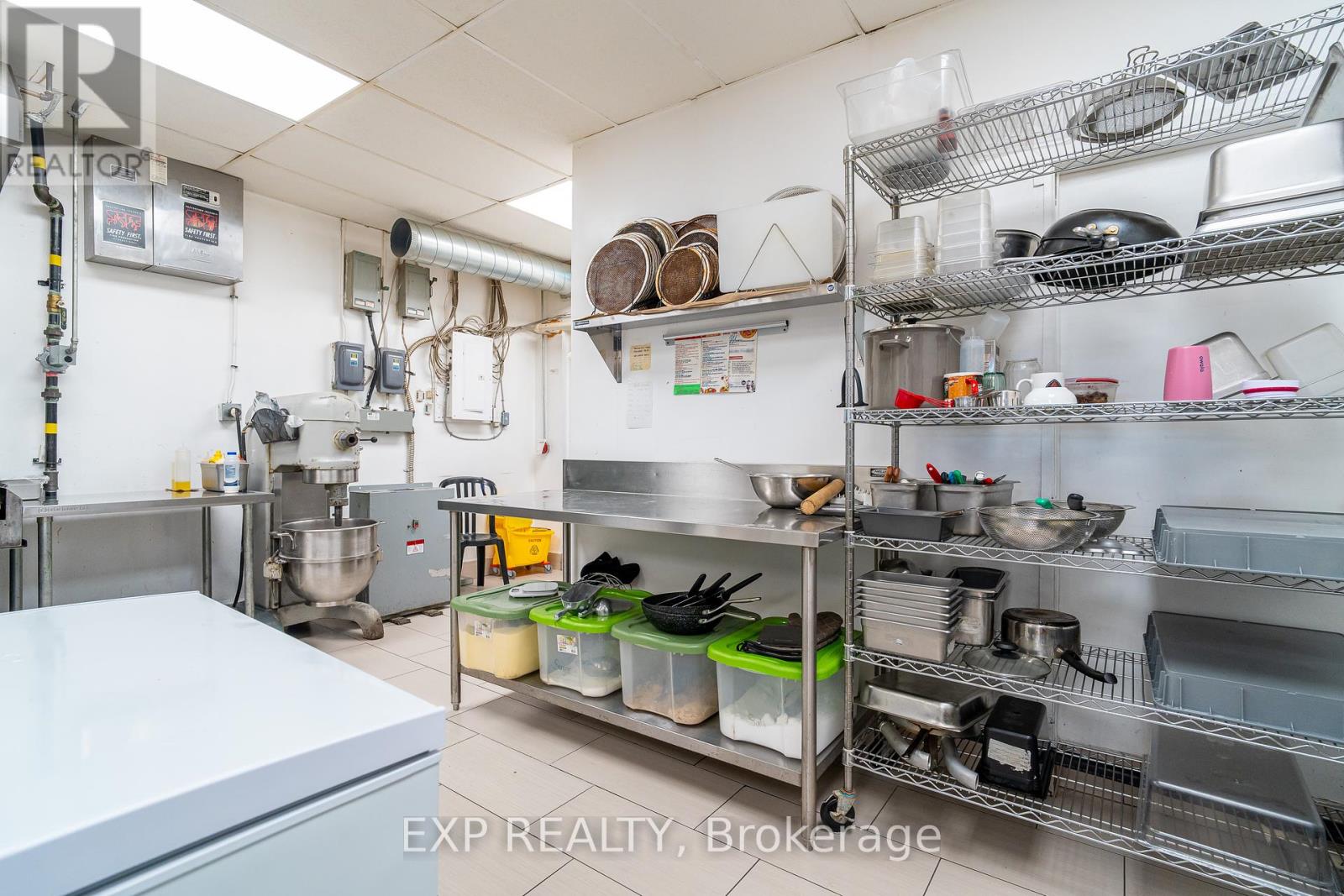 304-306 Preston Street, Ottawa, Ontario  K1R 7R6 - Photo 31 - X12431797