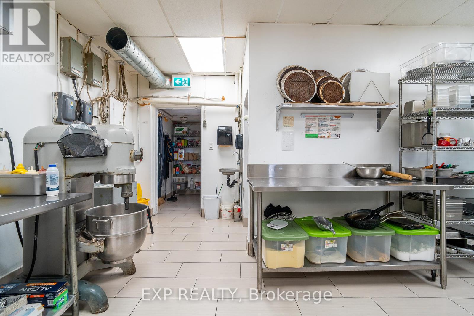 304-306 Preston Street, Ottawa, Ontario  K1R 7R6 - Photo 35 - X12431797