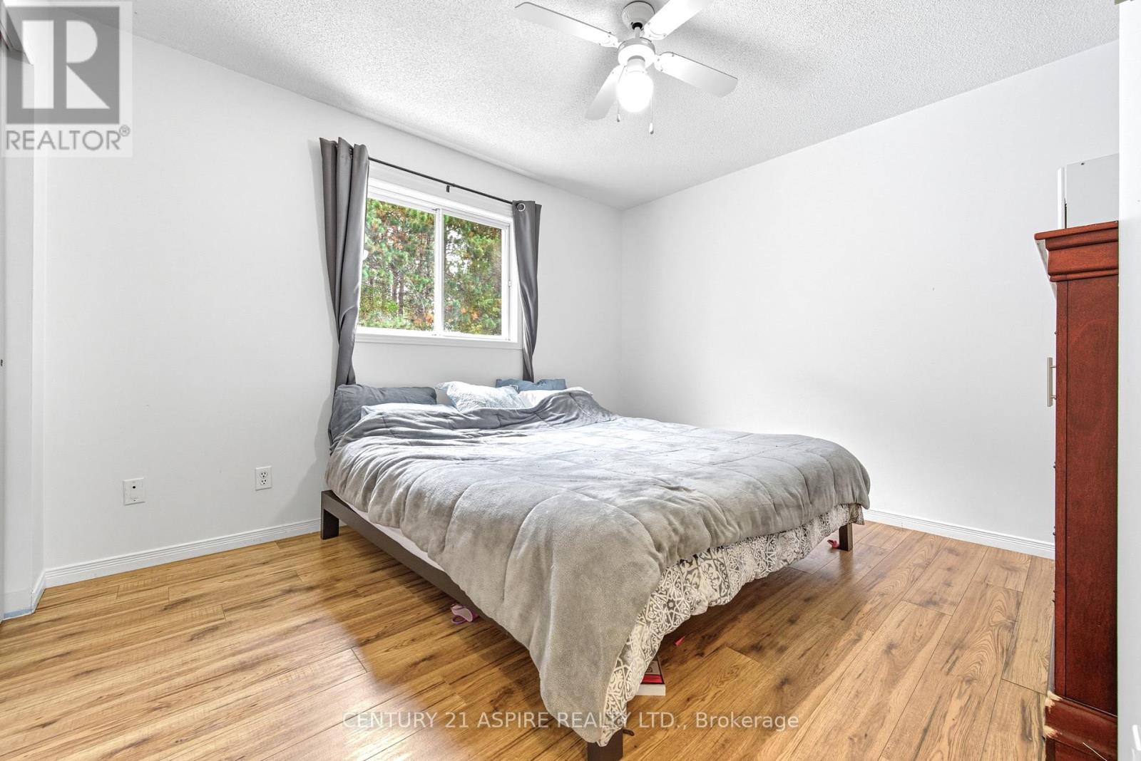 12 Dutch Drive, Petawawa, Ontario  K8H 3M2 - Photo 21 - X12431726