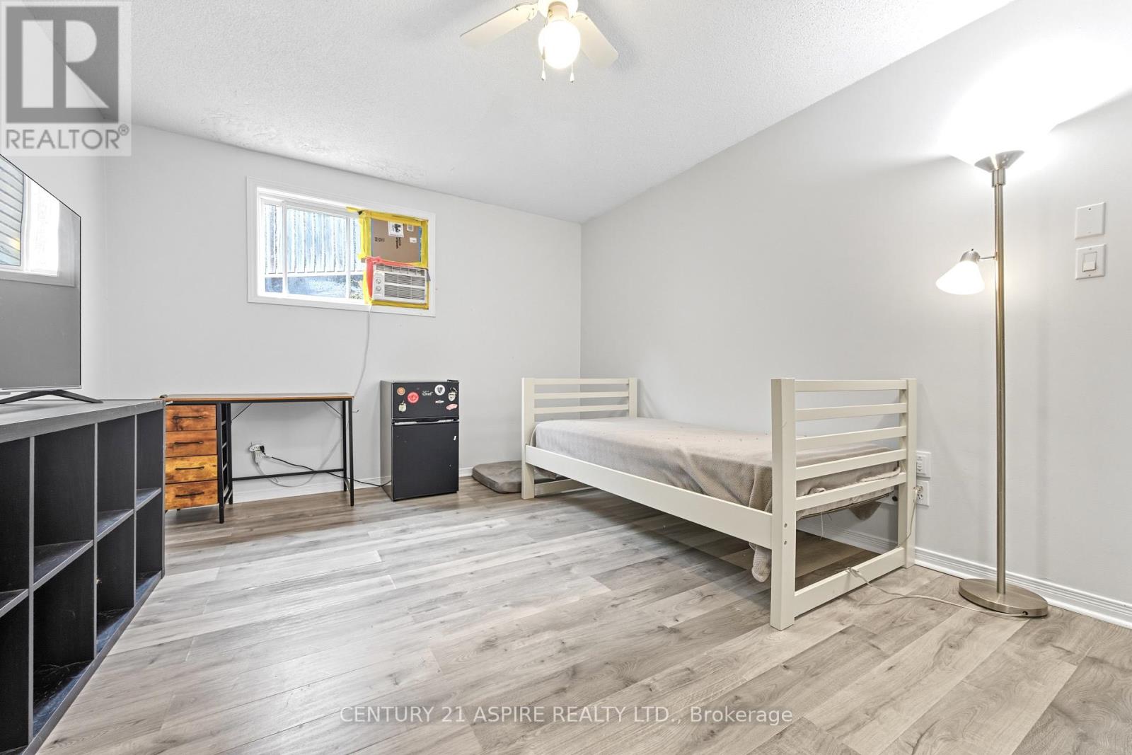 12 Dutch Drive, Petawawa, Ontario  K8H 3M2 - Photo 32 - X12431726