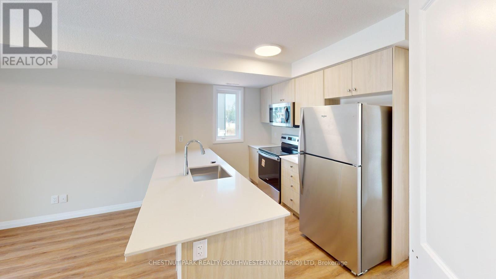 D3 - 410 Northfield Drive W, Waterloo, Ontario  N2L 0A6 - Photo 5 - X12431604