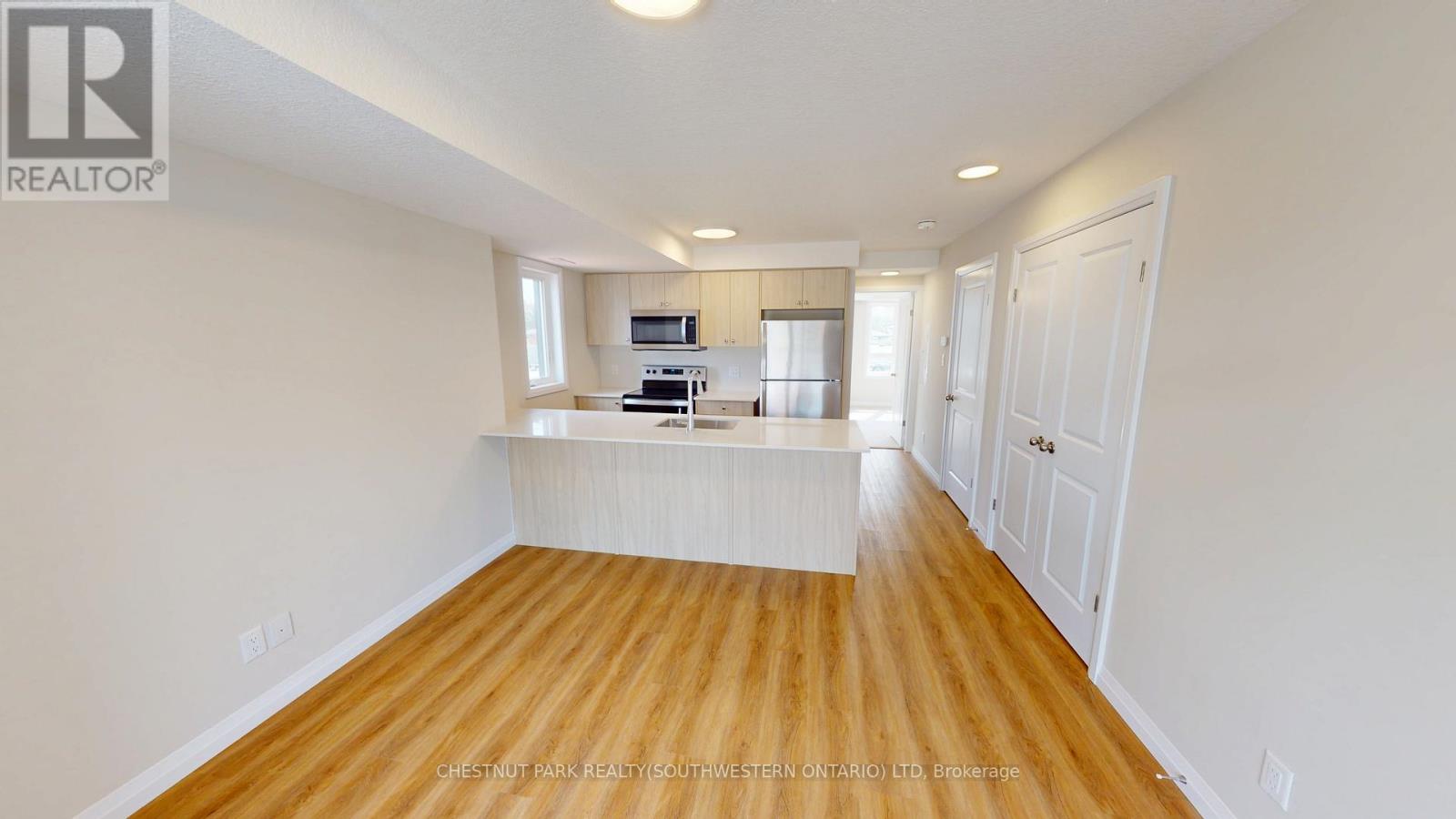 D3 - 410 Northfield Drive W, Waterloo, Ontario  N2L 0A6 - Photo 7 - X12431604