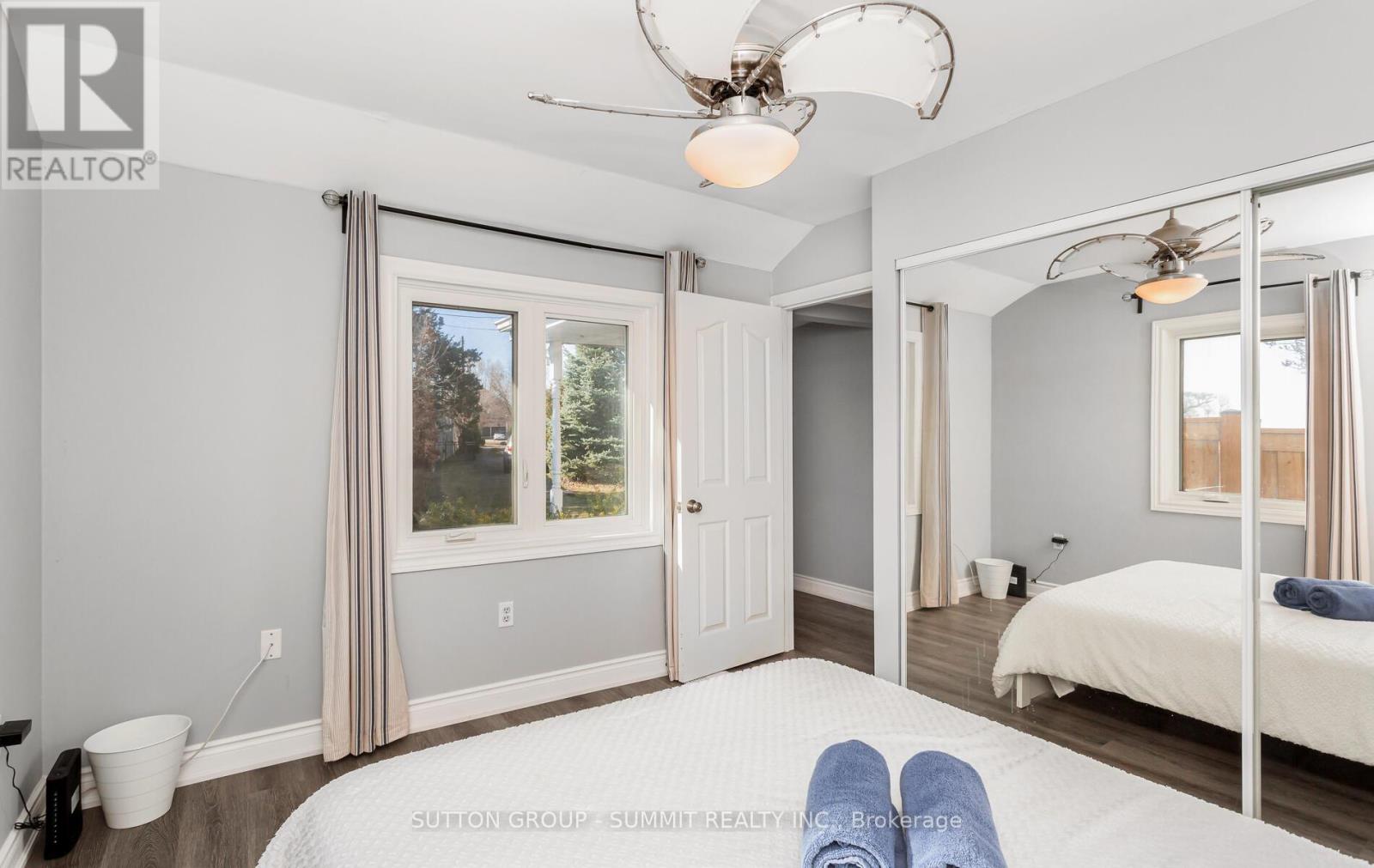 18 1/2 Lakeshore Drive, Hamilton, Ontario  L8E 5C6 - Photo 17 - X12431642