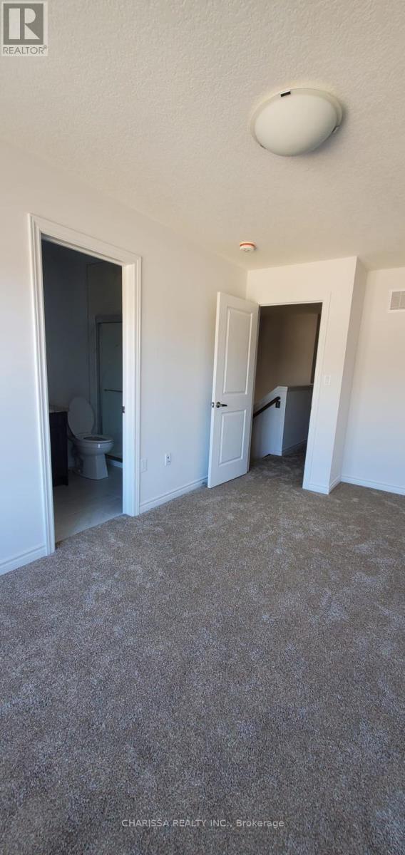 48 - 61 Soho Street, Hamilton, Ontario  L8J 0M6 - Photo 13 - X12431656