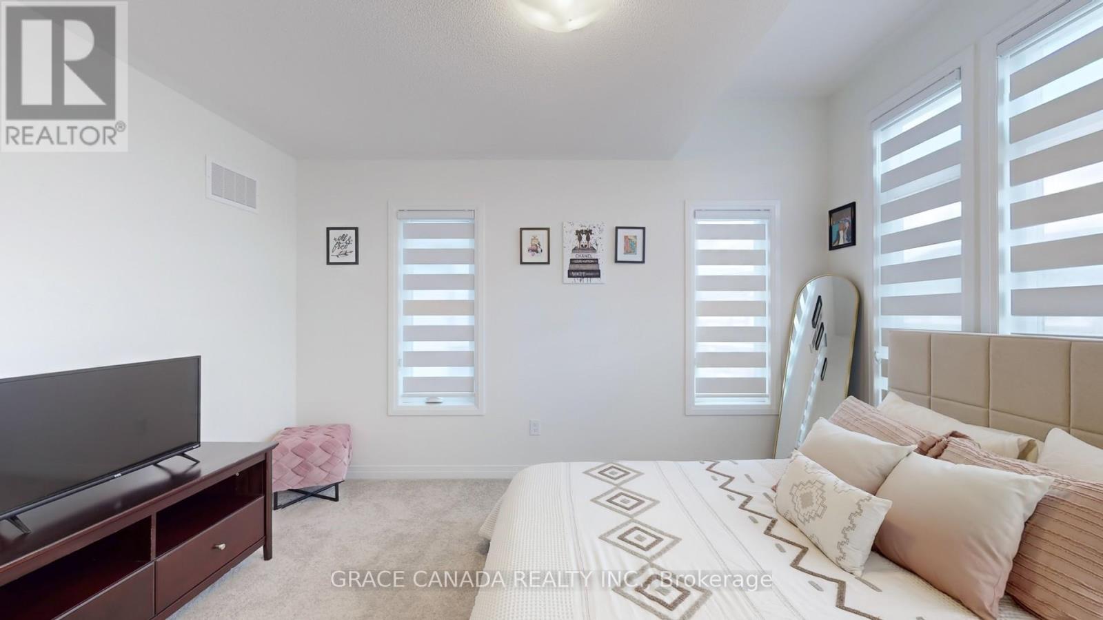 469 Provident Way, Hamilton, Ontario  L0R 1W0 - Photo 35 - X12431665