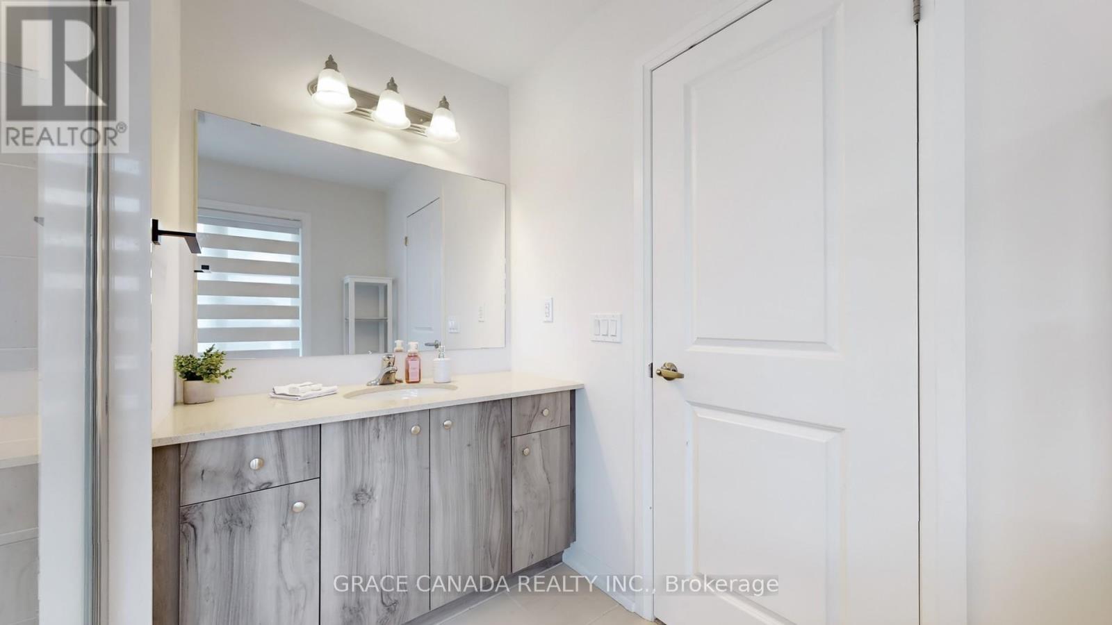 469 Provident Way, Hamilton, Ontario  L0R 1W0 - Photo 37 - X12431665