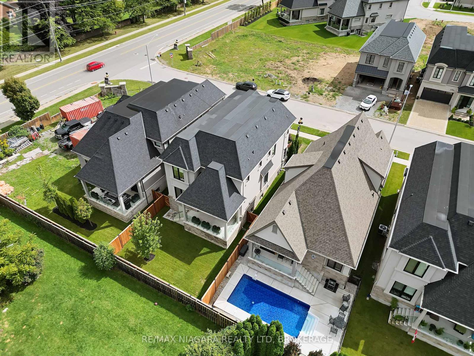 2317 Terravita Drive, Niagara Falls (Stamford), Ontario  L2J 0E9 - Photo 39 - X12431777