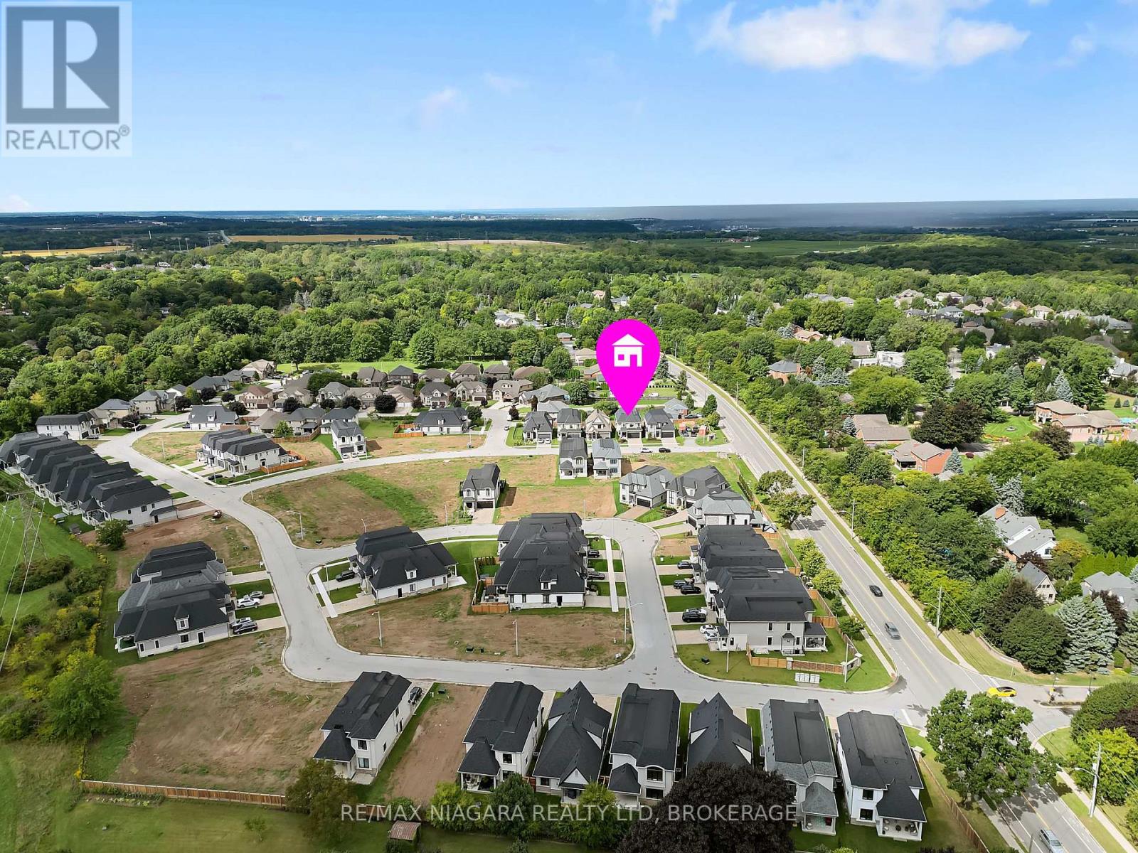 2317 Terravita Drive, Niagara Falls (Stamford), Ontario  L2J 0E9 - Photo 42 - X12431777