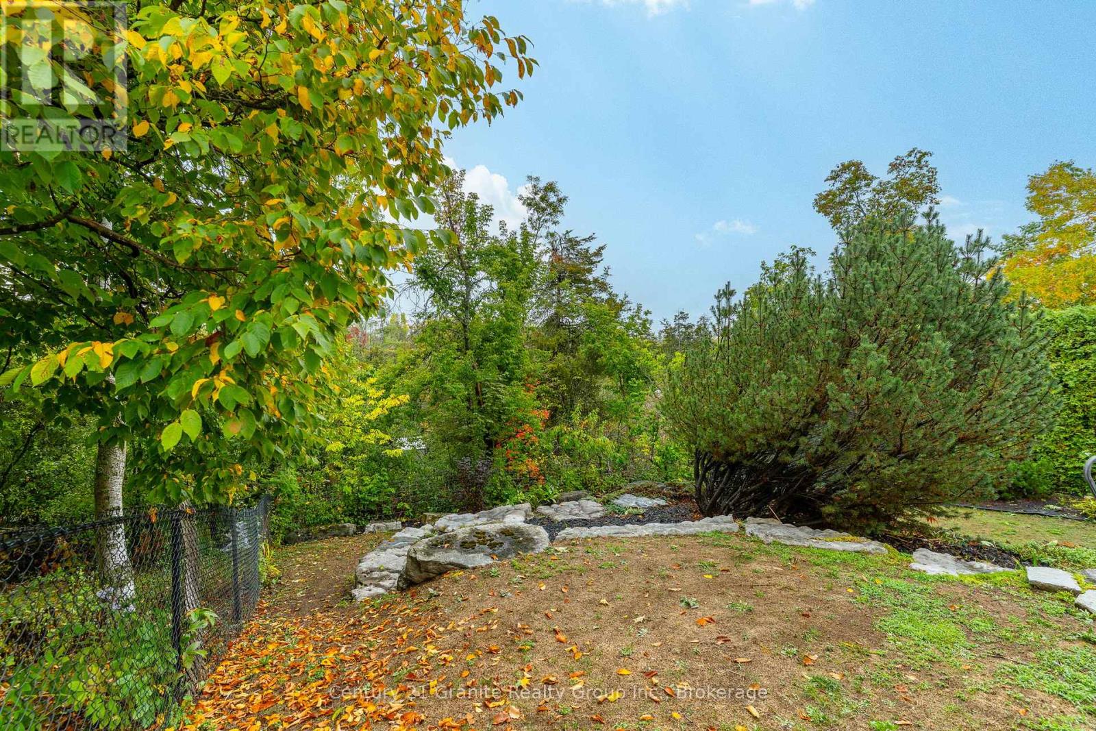 34 Cedartree Lane, Kawartha Lakes, Ontario  K0M 1A0 - Photo 34 - X12431737