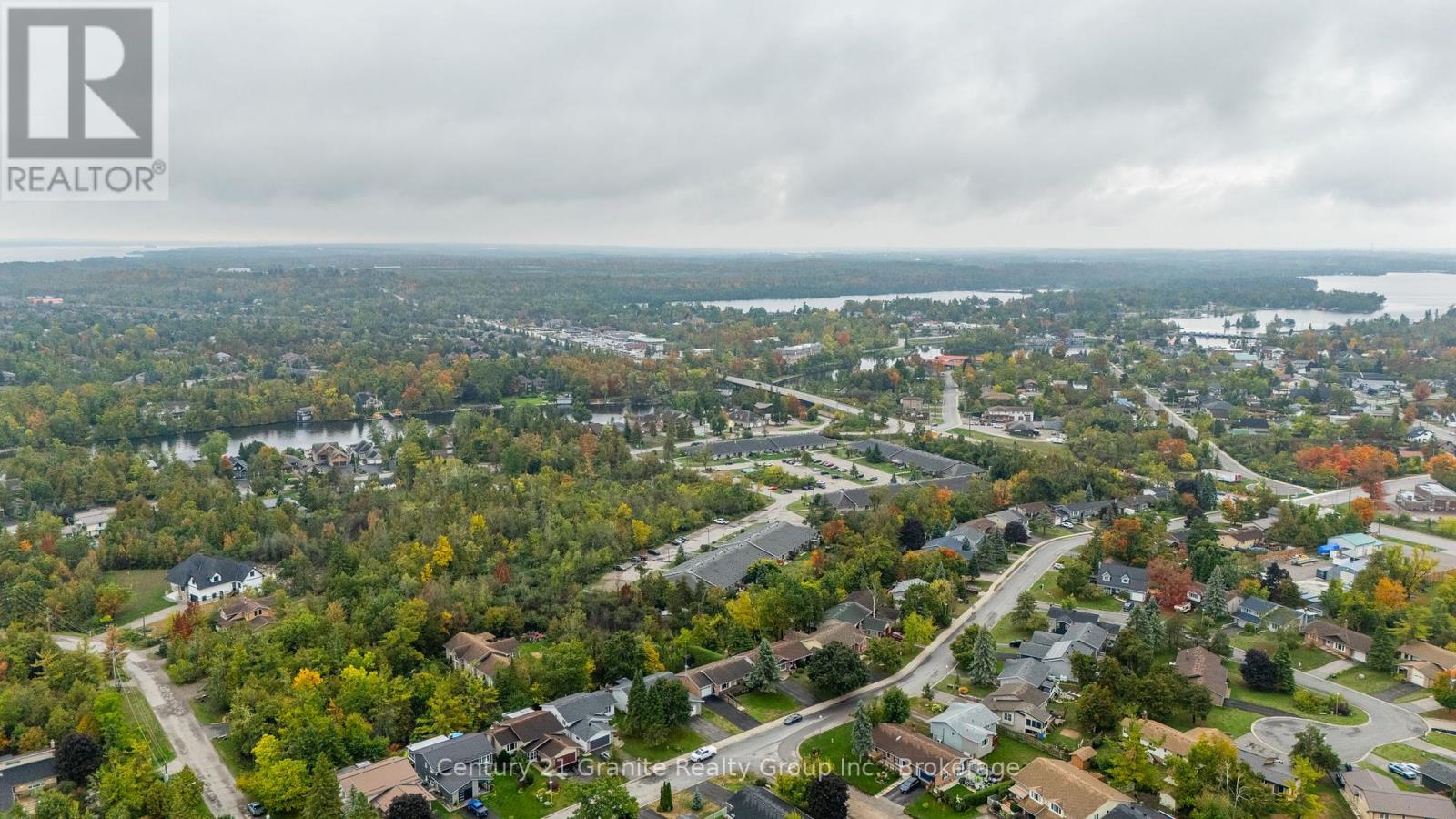 34 Cedartree Lane, Kawartha Lakes, Ontario  K0M 1A0 - Photo 42 - X12431737