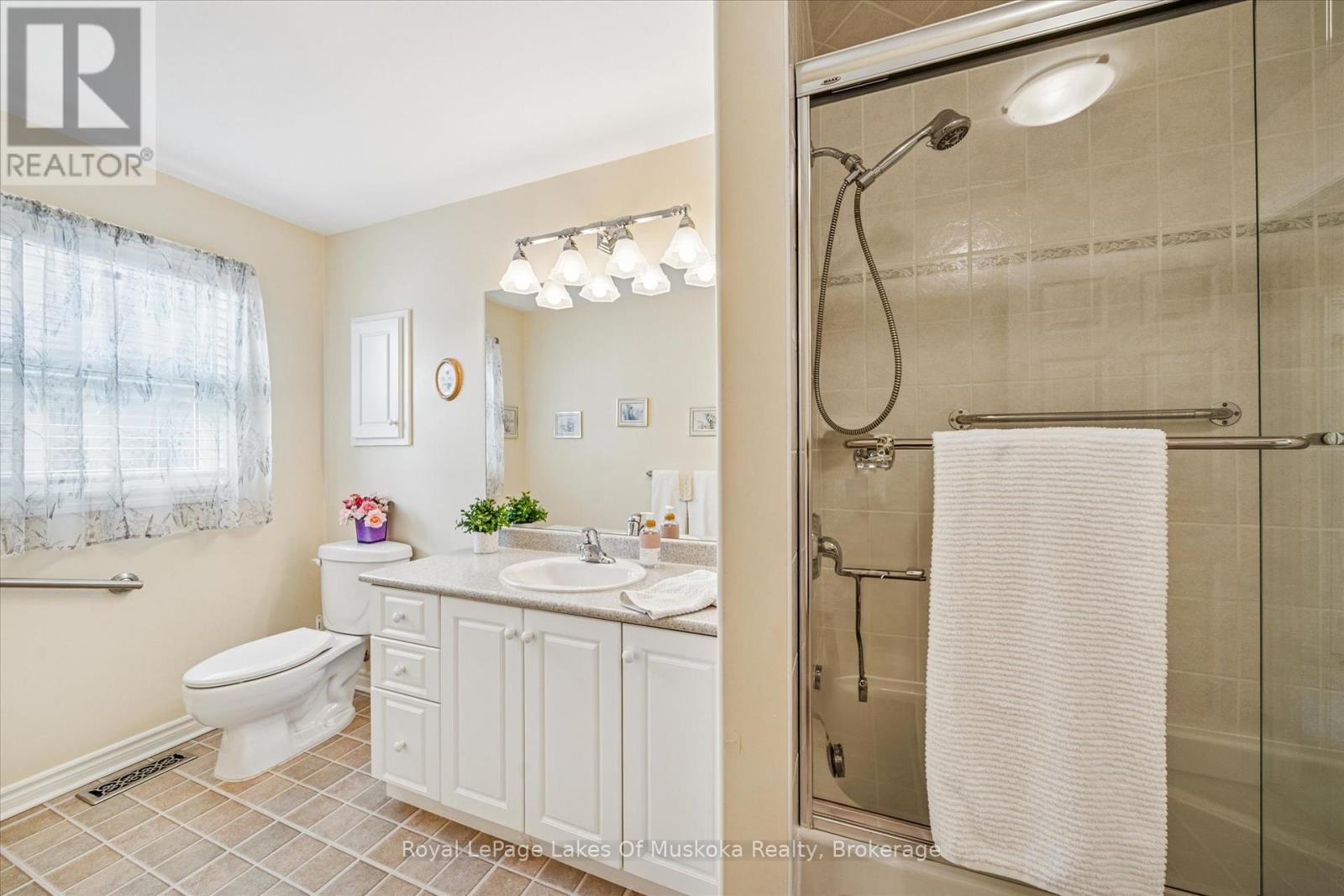 7 Inveraray Court, Bracebridge, Ontario  P1L 2H2 - Photo 21 - X12431781