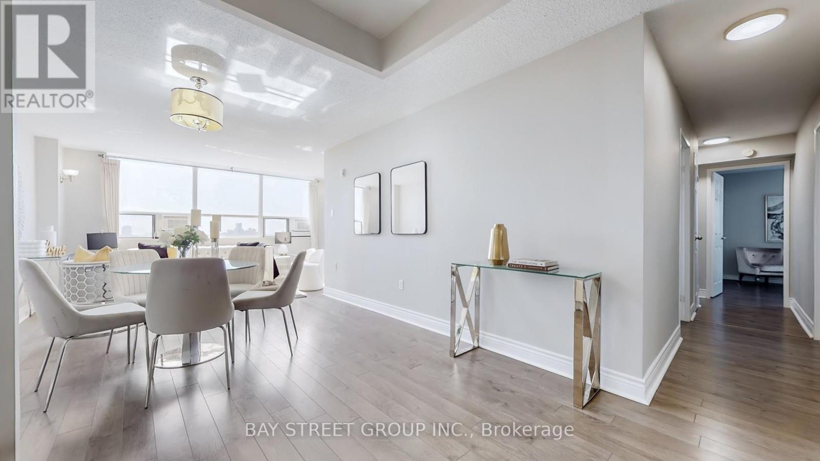 711 - 45 Sunrise Avenue, Toronto, Ontario  M4A 2S3 - Photo 12 - C12431434