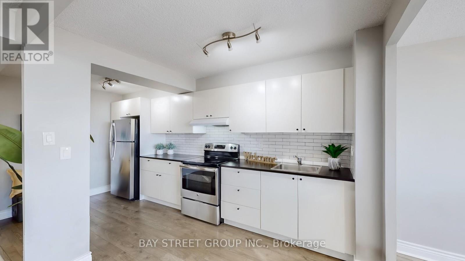 711 - 45 Sunrise Avenue, Toronto, Ontario  M4A 2S3 - Photo 7 - C12431434