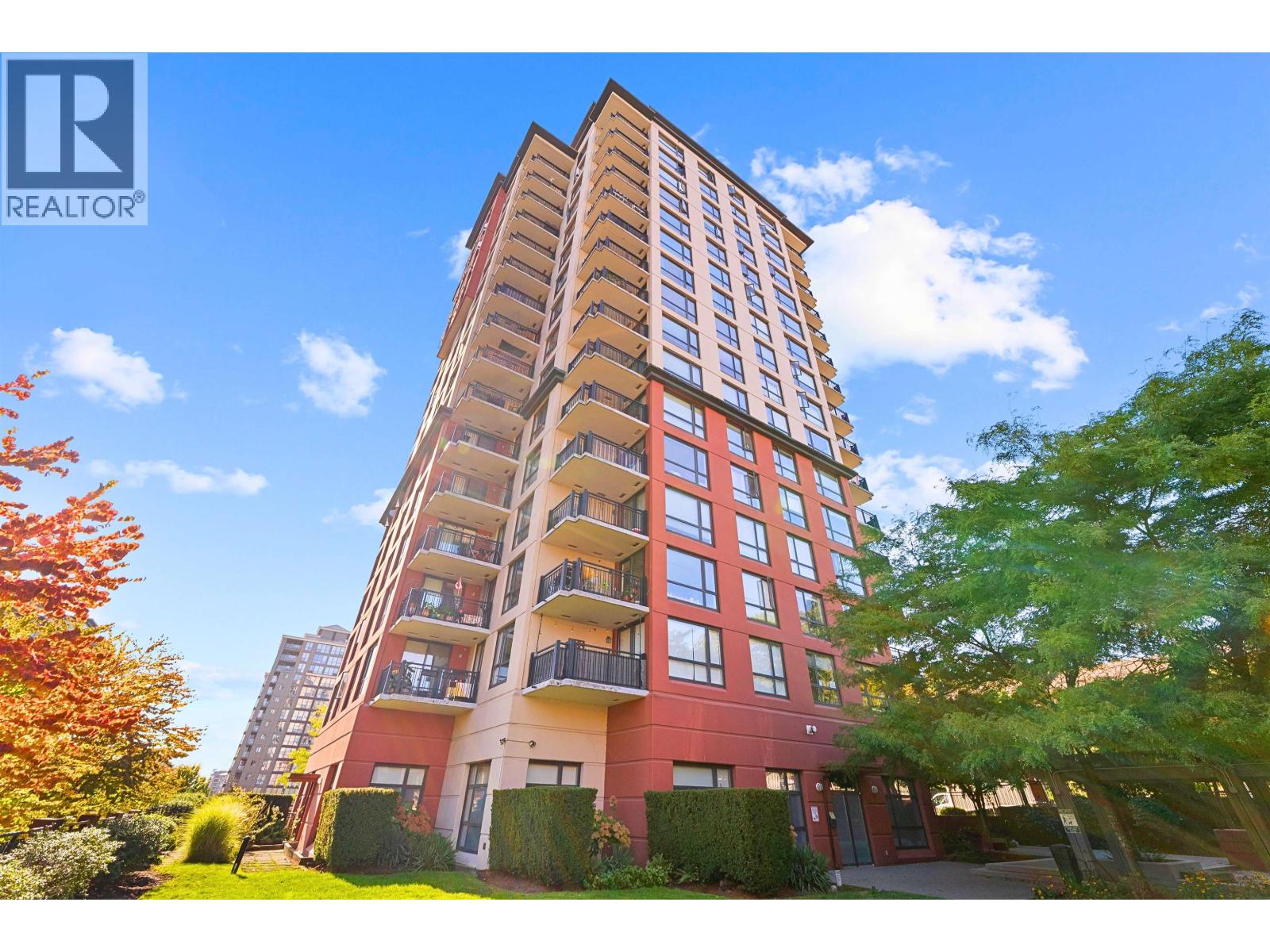 1602 814 Royal Avenue, New Westminster, British Columbia  V3M 1J9 - Photo 1 - R3053021